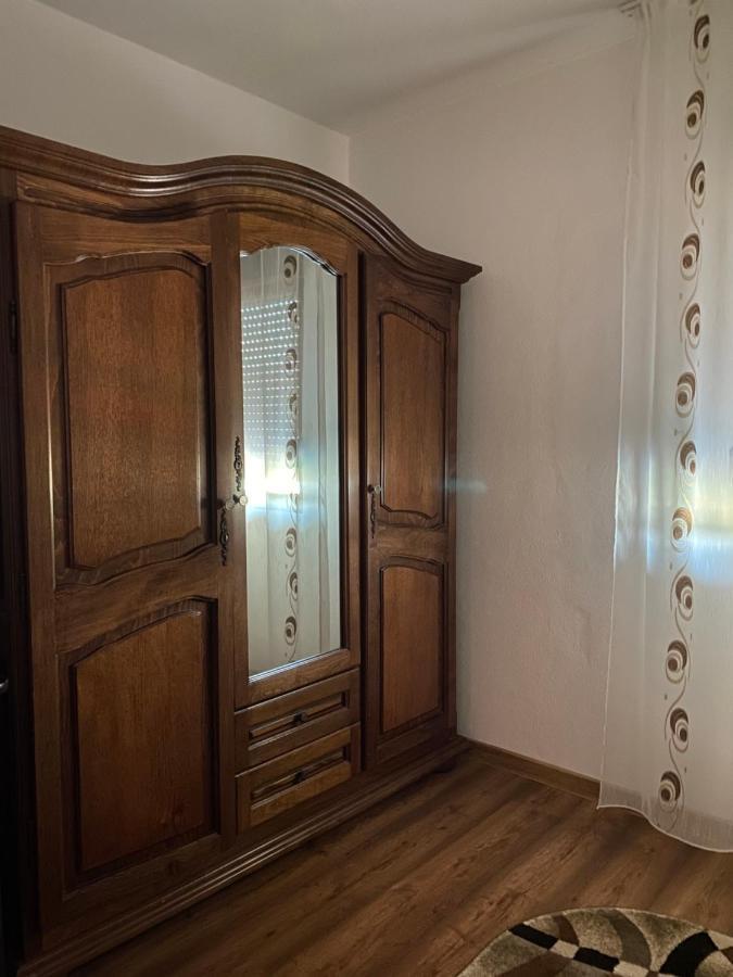 Apartament Sunshine Apartment Orsova Exterior photo